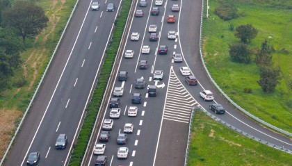 假期接近尾声，前方堵“红”怎么办？自驾返程攻略来了