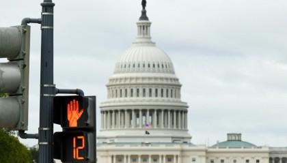 美众议长警告：此次政府“关门”可能有史以来最久