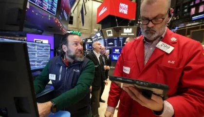 午盘：美股小幅上扬 道指上涨70点