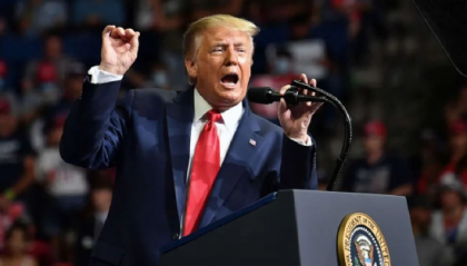 特朗普撤销拜登针对企业整合的行政令