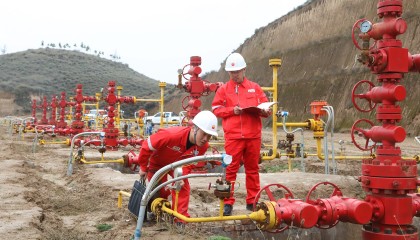 中国石油长庆油田：1300余口新井“上线”护冬暖