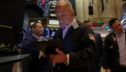 早盘：美股涨跌不一 纳指与标普500创盘中新高