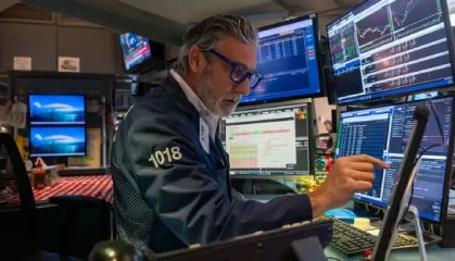 午盘：美股继续走低 科技股跌幅领先