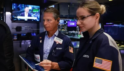 午盘：三大股指涨幅均超1% 道指涨逾600点