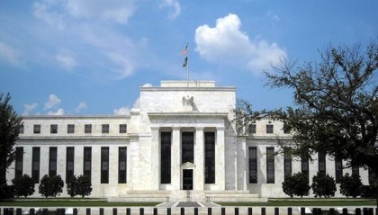 美联储声明对比：措辞微调 罕见出现两理事反对和一人缺席