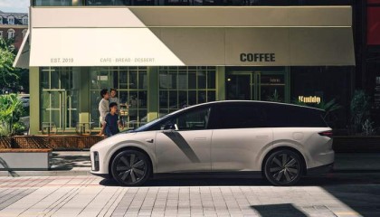 商业头条No.85 | 理想汽车重拾“第二战场”