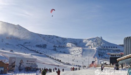 雪山变“金山”阿勒泰冰雪经济“燃”力全开