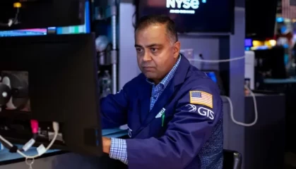 尾盘：美股跌幅略微收窄 道指下跌0.8%