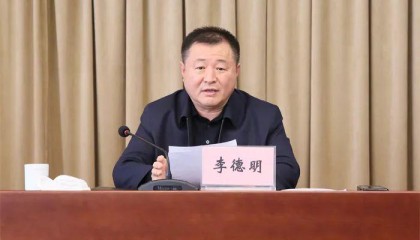 花一千多万建10个豪华厕所的县委书记，接受“保姆式”服务，六大纪律全违反！