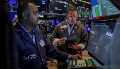 开盘：美股周一高开 市场关注科技巨头财报