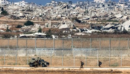 以色列放缓加沙攻势 准备实施特朗普和平计划的第一阶段