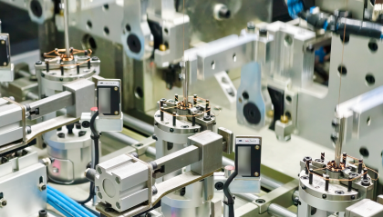 徕芬，在工厂里筑“墙”