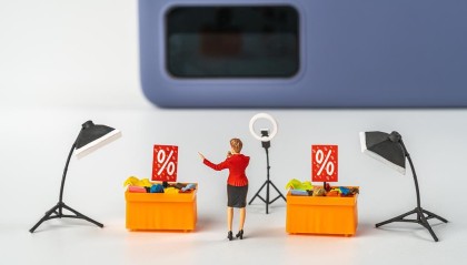 宣称“渠道货”实为高仿品网络平台直播售假该如何治理？