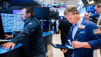 9月24日收盘：美股从纪录高点回落，鲍威尔称股市估值过高