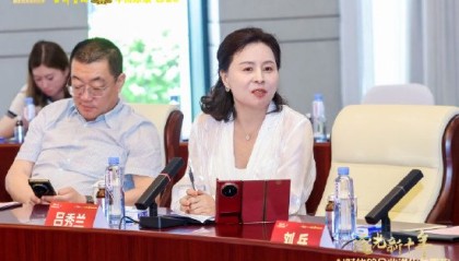 AI时代企业如何进化与重构？贵人鸟体育吕秀兰：活下去，活得好，活得久