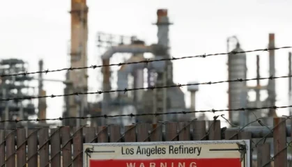 周一油价小幅走高 国际贸易谈判提振市场情绪