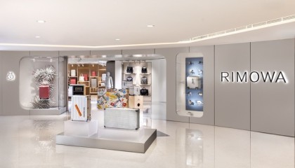 科兰黎精品店落地深圳，Carven新早秋系列延续实用主义｜是日美好时尚