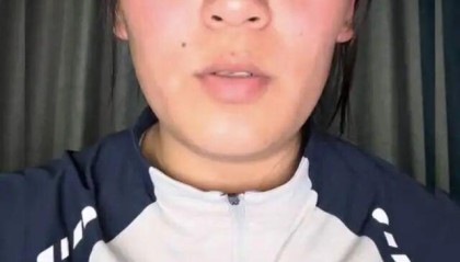 亚运会三金得主王莉再发声，举报训练基地主任猥亵