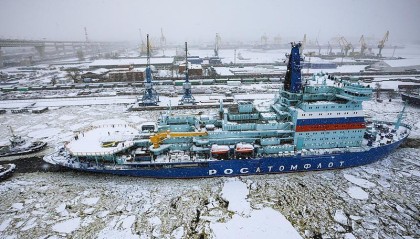 普京：俄造船业优先事项是扩充破冰船和冰级船