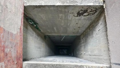 11岁男童坠入通风井身亡,谁该担责?律师解读