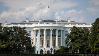 美国超3000架次航班延误，发生了什么？