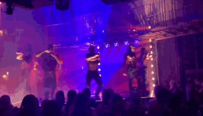 男色经济,围猎女性欲望